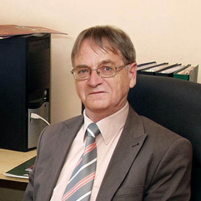 Dr Tarpai Gyula
